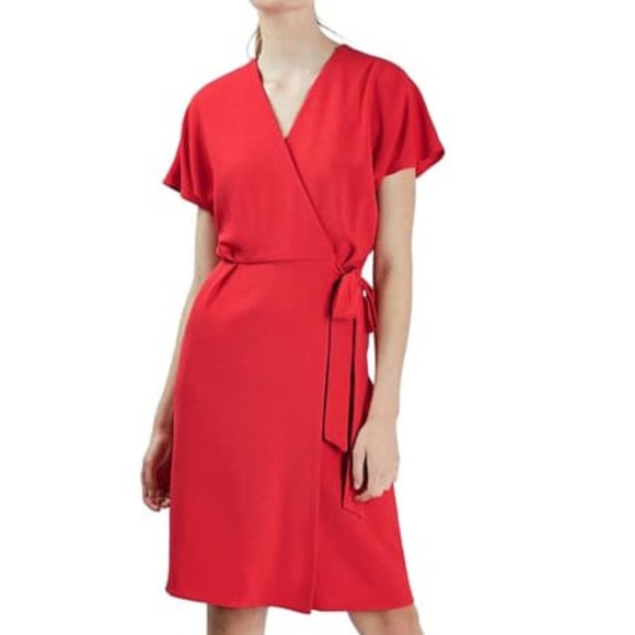 Topshop Dresses & Skirts - Coral Crepe Wrap Dress Topshop Size 8